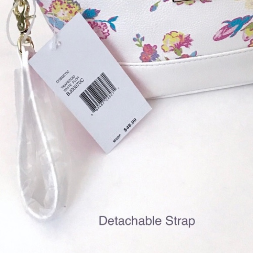 Betsey Johnson Versatile High Quality Floral Cosmetic /Wristlet Bag - Picture 3 of 10